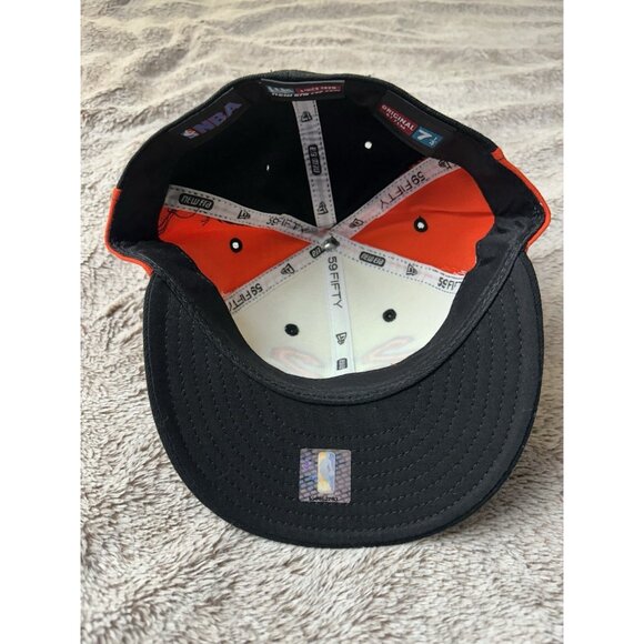 New York Knicks Hat Cap Fitted 7 1/4 White Orange Area Code 212 NBA New Era New - Picture 9 of 14